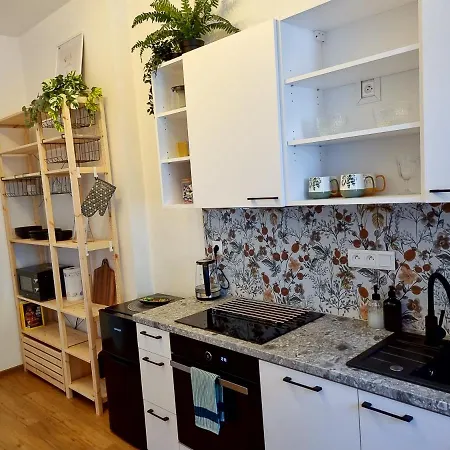 Mis Apartment *