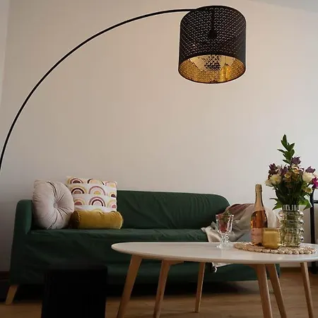 Apartment Mis *